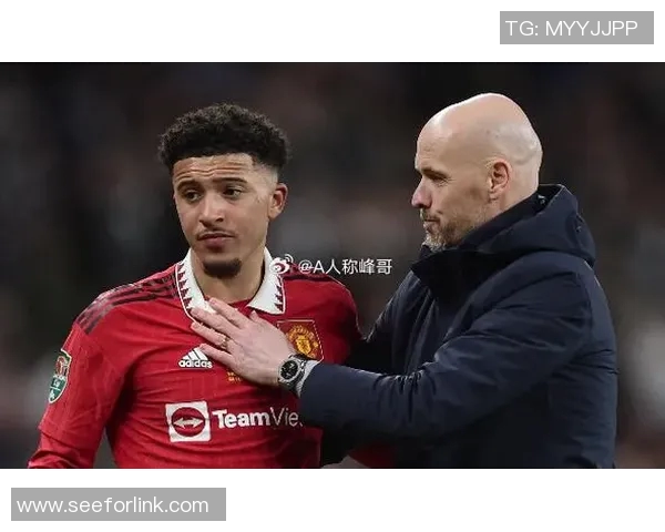 曼联正式宣布解雇滕哈赫，球队迎来重建契机