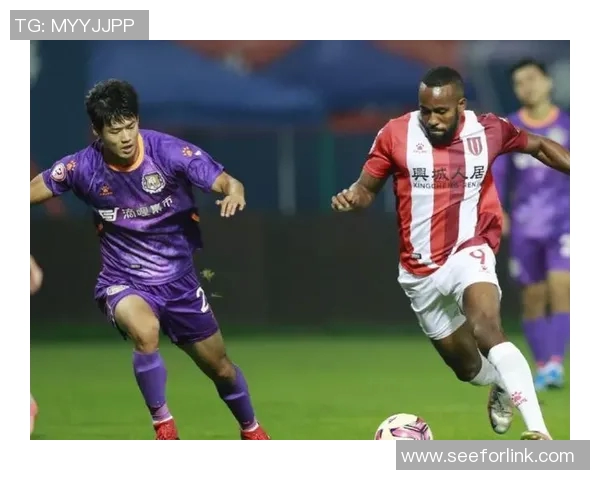 武汉篮球队在世界锦标赛积分榜上以96分稳居第一名展现强劲实力